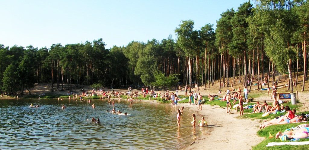 gopło 1024x500 - Jeziora z piaszczystymi plażami w Polsce