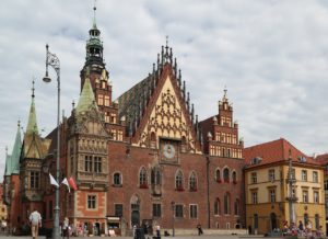 Atrakcje we Wrocławiu - co warto zobaczyć? Ratusz we Wrocławiu 300x218 - Atrakcje we Wrocławiu - co warto zobaczyć?
