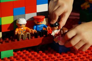 HistoryLand - nauka, LEGO® i świetna zabawa! play 184783 1920 300x200 - HistoryLand - nauka, LEGO® i świetna zabawa!