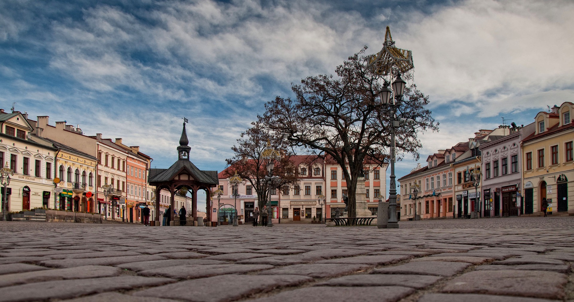 poland 2982016 1920 - Dlaczego warto odwiedzić Rzeszów?