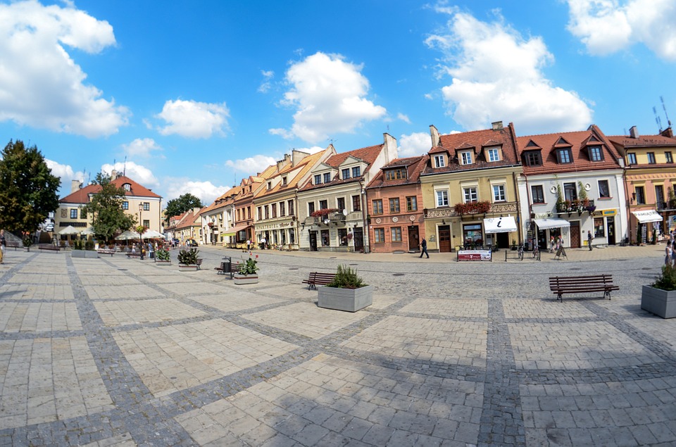 sandomierz 271377 960 720 - Polska Wschodnia w pigułce, czyli co trzeba zobaczyć