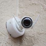 camera 150x150 - Miejsca idealne dla moli książkowych - najlepsze noclegi dla wielbicieli czytania.