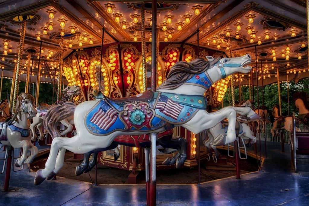 Ferie 2024 - pomysły na spontaniczną wycieczkę carousel 226687 1920 1024x683 - Ferie 2024 - pomysły na spontaniczną wycieczkę