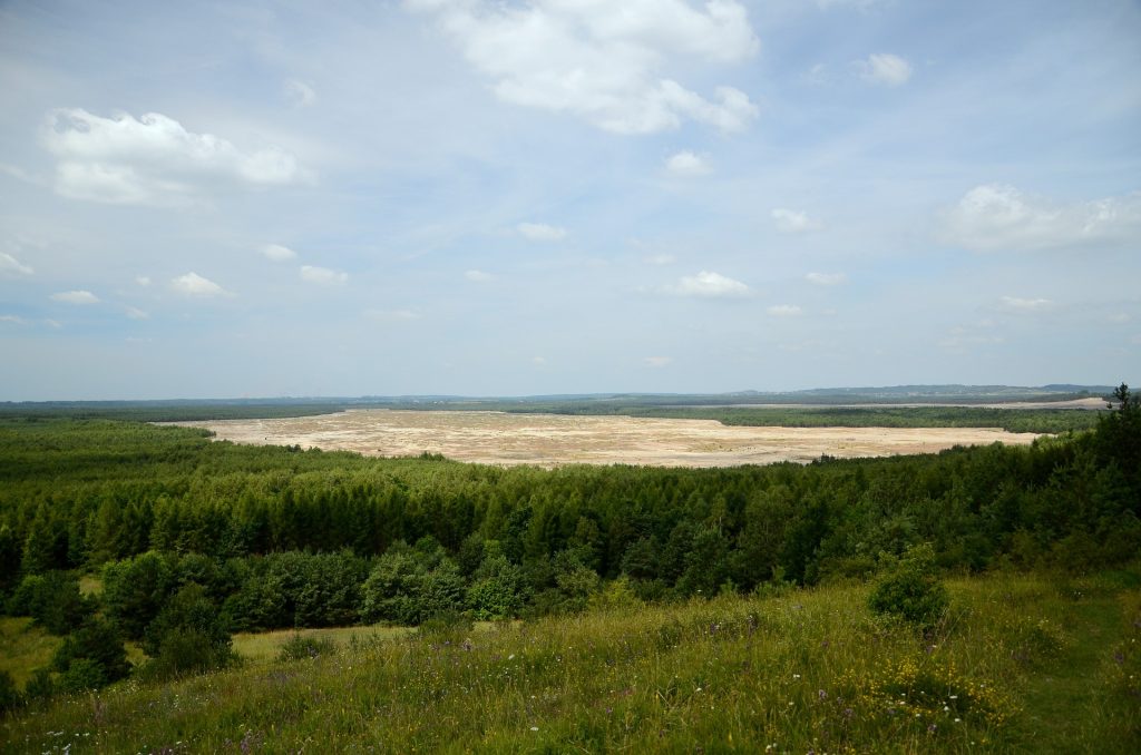 desert 1593569 1920 1024x678 - Cuda Polski 2023 - odkryj unikalne skarby turystyczne