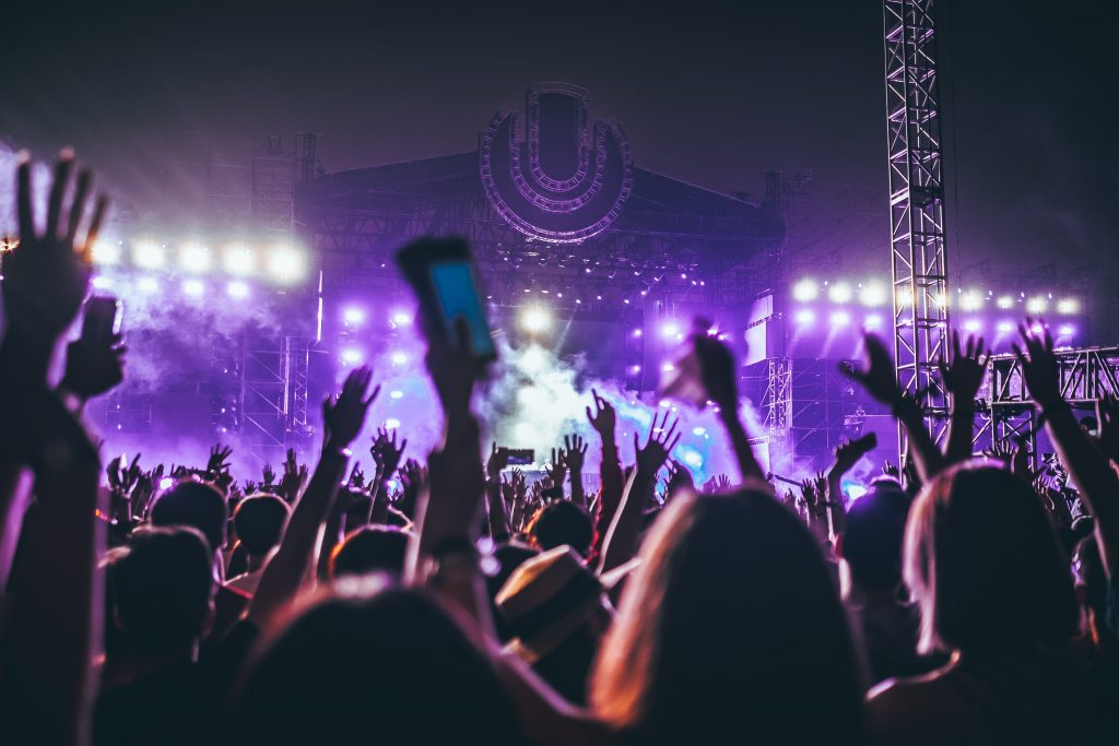 TOP10 Festiwale w Polsce 2022 hanny naibaho aWXVxy8BSzc unsplash 1024x683 - TOP10 Festiwale w Polsce 2022