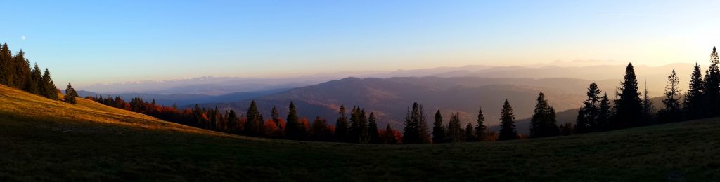 mountains 1357465 1920 1024x260 - Bon turystyczny w praktyce - jak aktywować, kiedy i gdzie wykorzystać? Rozwiewamy wątpliwości!