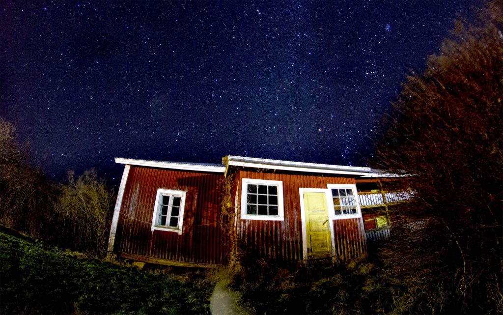 pasi jormalainen  WIr3Xigr1s unsplash 1024x641 - Noc spadających gwiazd 2021 - gdzie oglądać nocne niebo