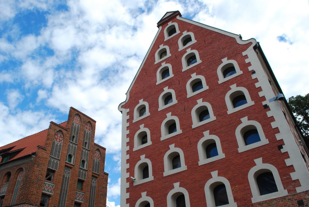 Tanie miasta na city break! Top3 noclegi na jesień w Polsce poland 2773148 1920 1024x685 - Tanie miasta na city break! Top3 noclegi na jesień w Polsce