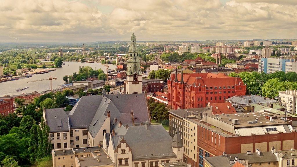 Starówka w Szczecinie - co warto tu zobaczyć? poland 890380 1280 1024x576 - Starówka w Szczecinie - co warto tu zobaczyć?