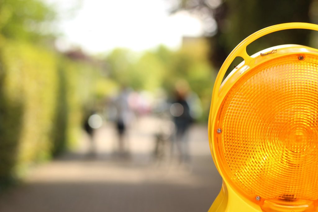 Koronawirus: strefy żółte i czerwone - lista powiatów z obostrzeniami (aktualizacja: 1 października) reflector 2937478 1920 1024x683 - Koronawirus: strefy żółte i czerwone - lista powiatów z obostrzeniami (aktualizacja: 1 października)