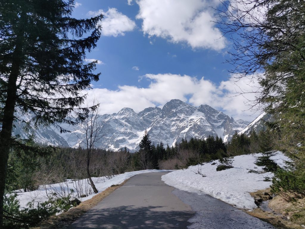 Miasta z atrakcjami popularne w 2021 - TOP10 na Noclegowo sahil mhapsekar 0Bko9jvvt0A unsplash 1024x768 - Miasta z atrakcjami popularne w 2021 - TOP10 na Noclegowo
